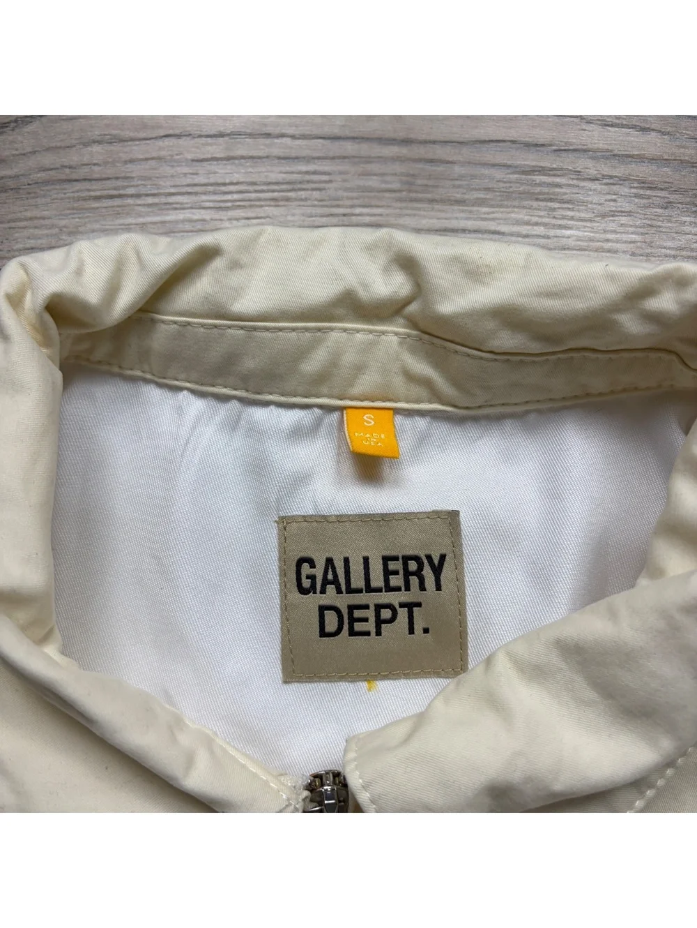 Gallery Dept. Dépt. de la Galerie Cream Nylon Jacket Size S